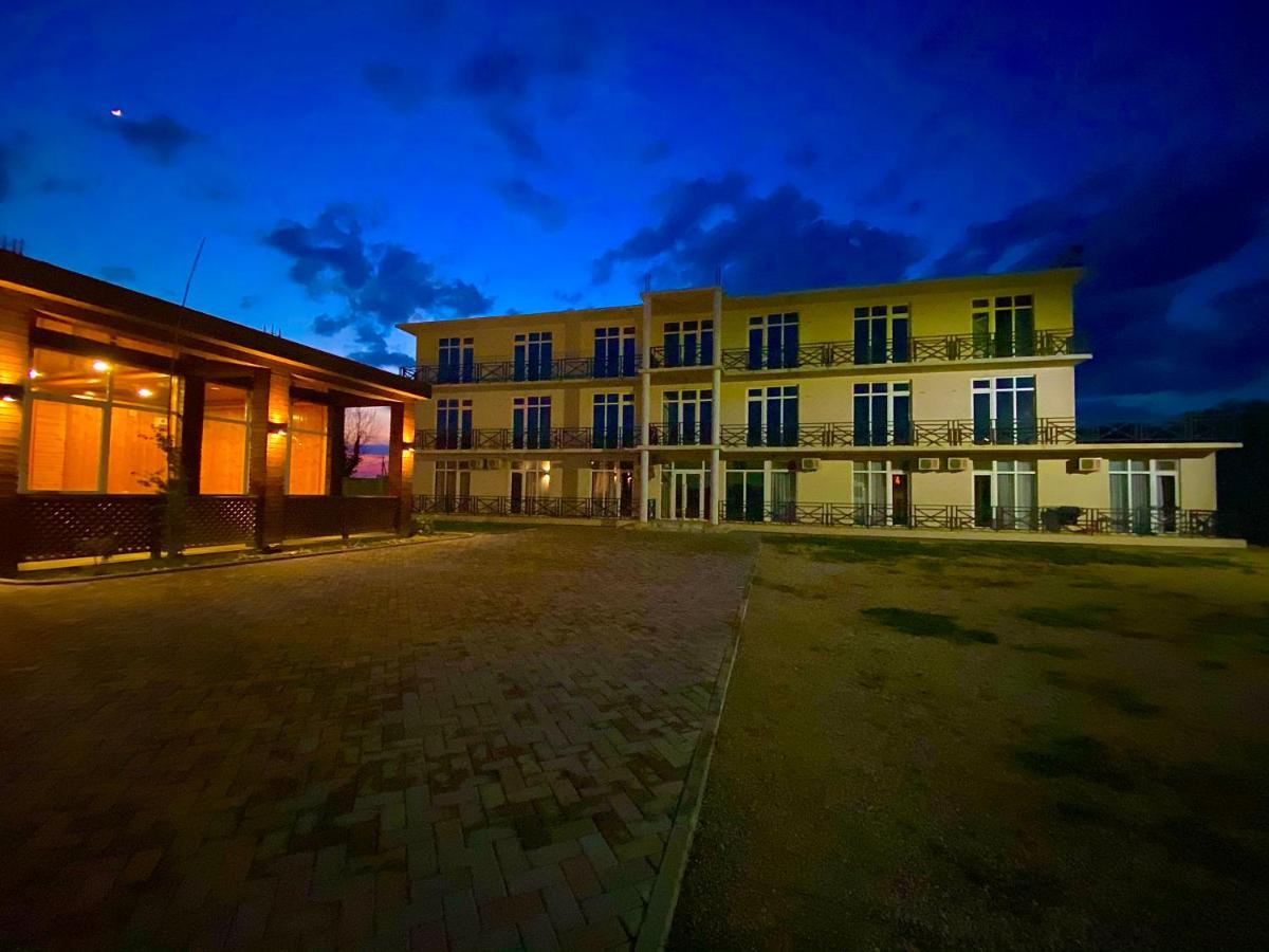 Бугенвиллея Lidzava Exterior photo